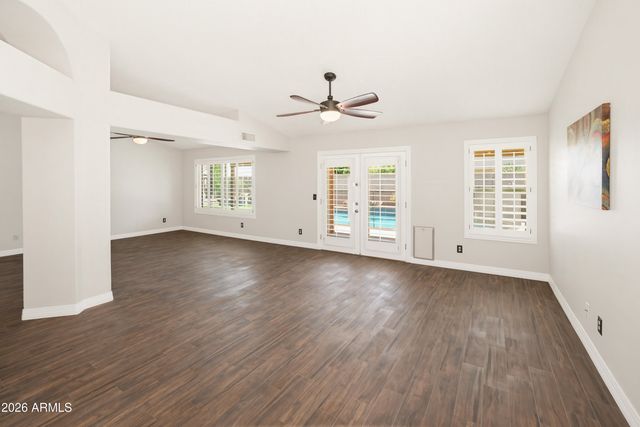 3833 W MISTY WILLOW Lane, Glendale, AZ 85310