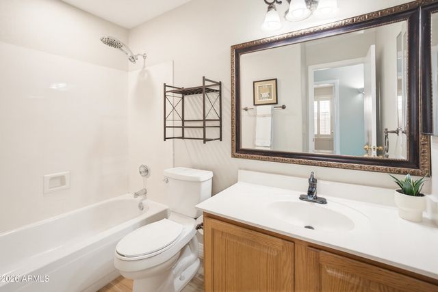 3833 W MISTY WILLOW Lane, Glendale, AZ 85310