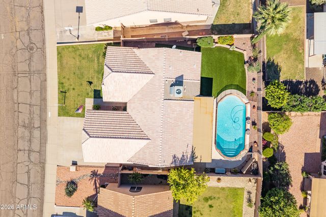 3833 W MISTY WILLOW Lane, Glendale, AZ 85310