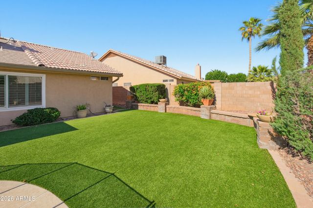 3833 W MISTY WILLOW Lane, Glendale, AZ 85310