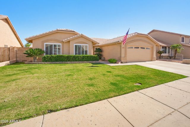 3833 W MISTY WILLOW Lane, Glendale, AZ 85310
