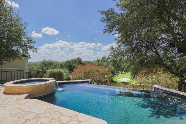 8513 Chalk Knoll DR, Austin, TX 78735