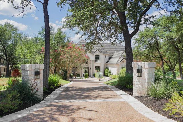 8513 Chalk Knoll DR, Austin, TX 78735