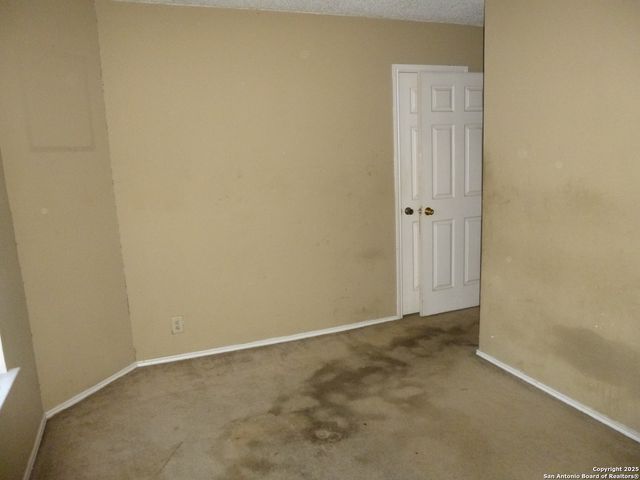 651 River Village, San Antonio, TX 78245