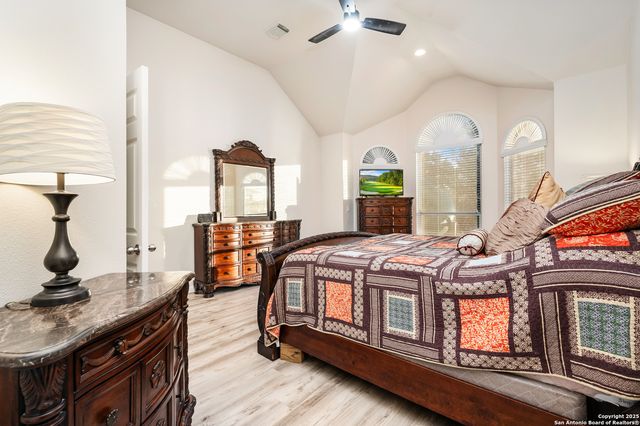 10414 Rainbow View, Helotes, TX 78023