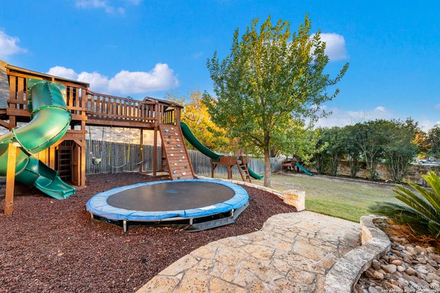 10414 Rainbow View, Helotes, TX 78023