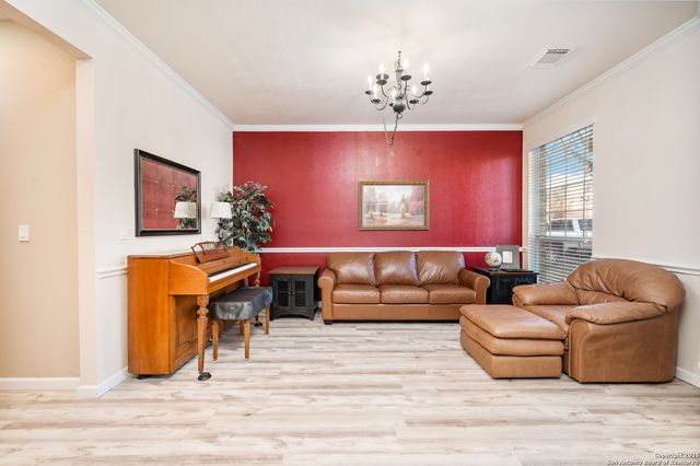 10414 Rainbow View, Helotes, TX 78023