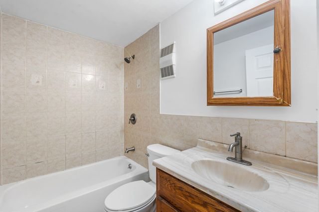 446 MERCER ST, Jc, Journal Square, NJ 07302