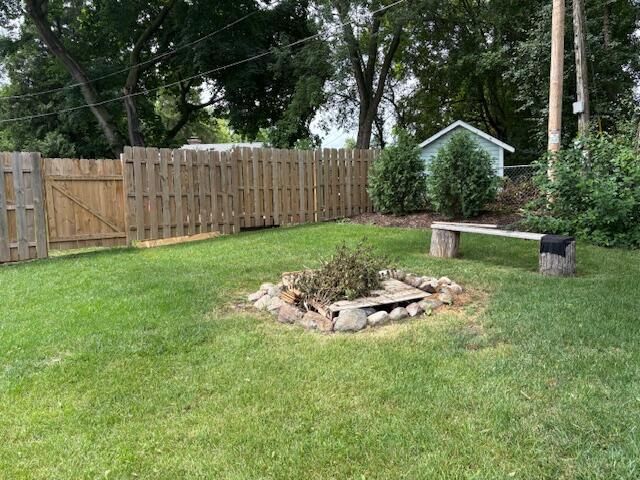 17306 W Roosevelt AVENUE, New Berlin, WI 53146