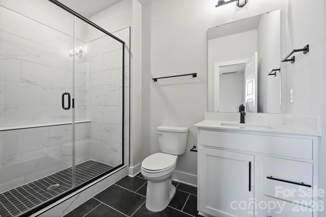 8006 Sansom Circle, Charlotte, NC 28213