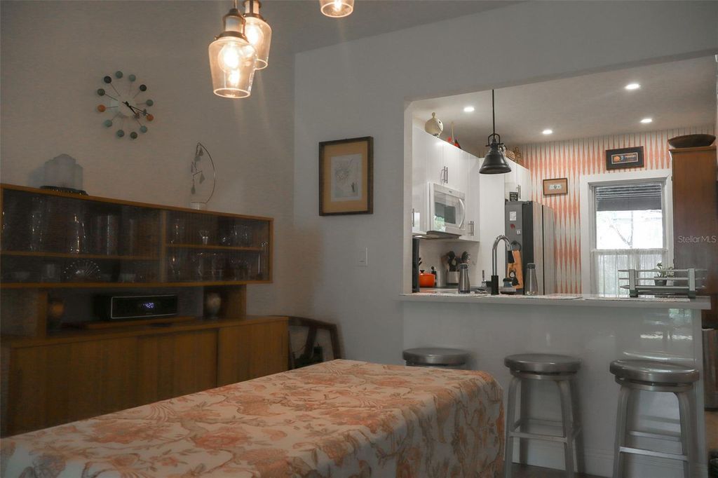 Image 6 of property listing at 11 EL RECODO 11, Lakeland, FL 33813