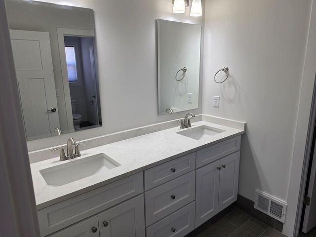 3532 W Park DRIVE, Lake Geneva, WI 53147