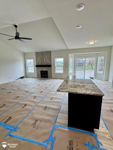 8347 Peninsula Circle, Mundy Twp, MI 48439