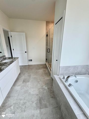 8347 Peninsula Circle, Mundy Twp, MI 48439