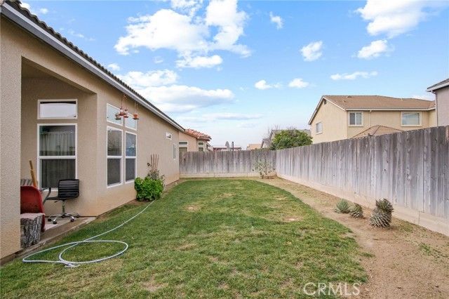 327 Hart Drive, Merced, CA 95348