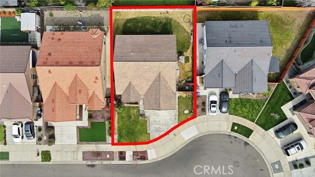 327 Hart Drive, Merced, CA 95348