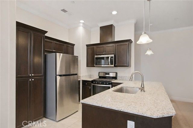 327 Hart Drive, Merced, CA 95348