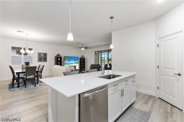 1473 Birdie DR, Naples, FL 34120