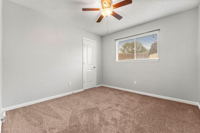 12730 Lake Conroe Hills Drive, Willis, TX 77318