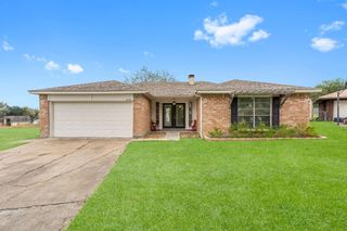 12730 Lake Conroe Hills Drive, Willis, TX 77318