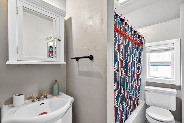 1003 DEPOT STREET, Little Chute, WI 54140