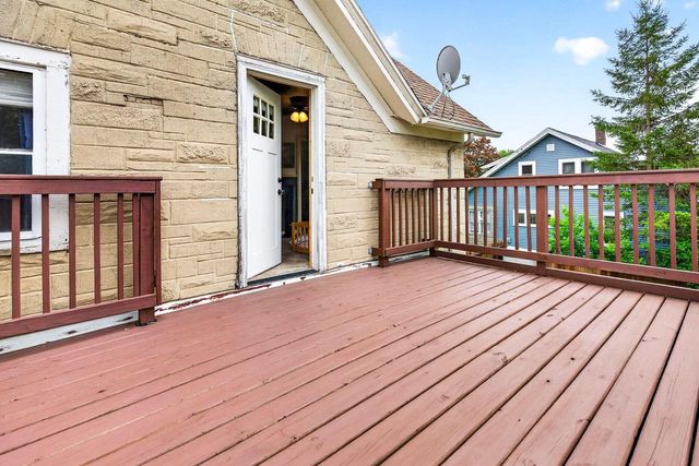 1003 DEPOT STREET, Little Chute, WI 54140