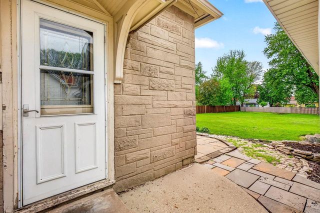 1003 DEPOT STREET, Little Chute, WI 54140