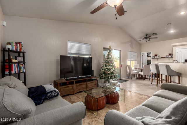 11404 W CABRILLO Drive, Arizona City, AZ 85123