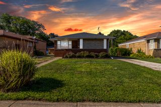 930 E 161st Place, South Holland, IL 60473