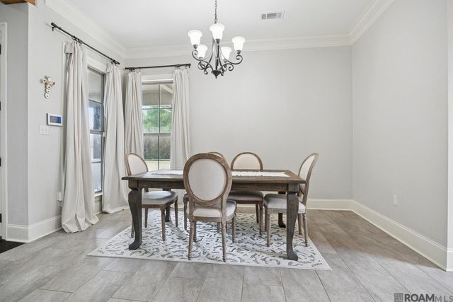 16357 Parker Place Dr, Prairieville, LA 70769