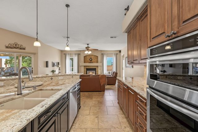 10901 Pasquale Drive NW, Albuquerque, NM 87114