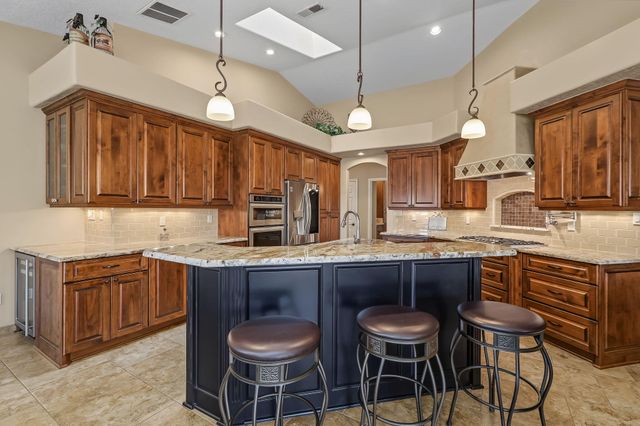 10901 Pasquale Drive NW, Albuquerque, NM 87114