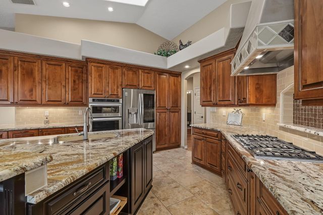 10901 Pasquale Drive NW, Albuquerque, NM 87114