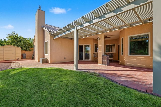 10901 Pasquale Drive NW, Albuquerque, NM 87114