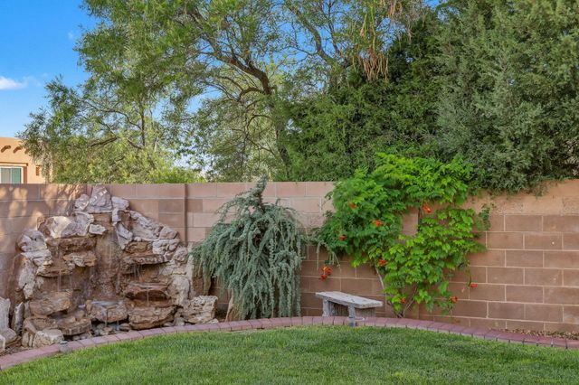 10901 Pasquale Drive NW, Albuquerque, NM 87114