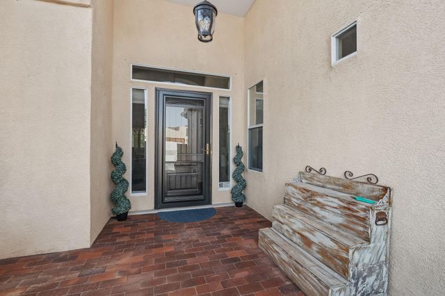 10901 Pasquale Drive NW, Albuquerque, NM 87114
