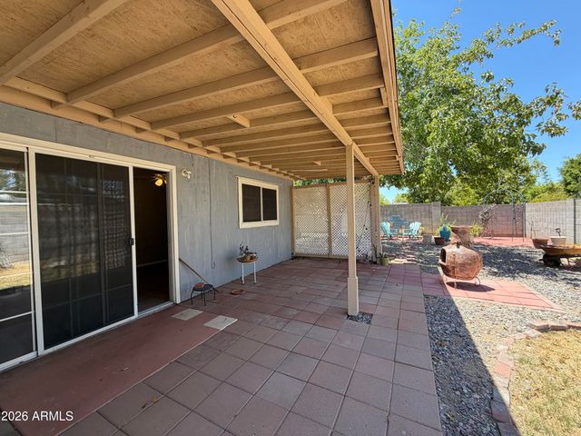 2354 E BETTY ELYSE Lane, Phoenix, AZ 85022