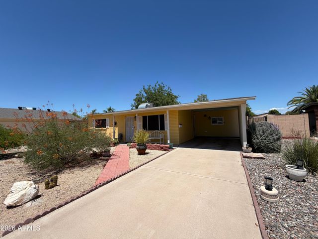 2354 E BETTY ELYSE Lane, Phoenix, AZ 85022