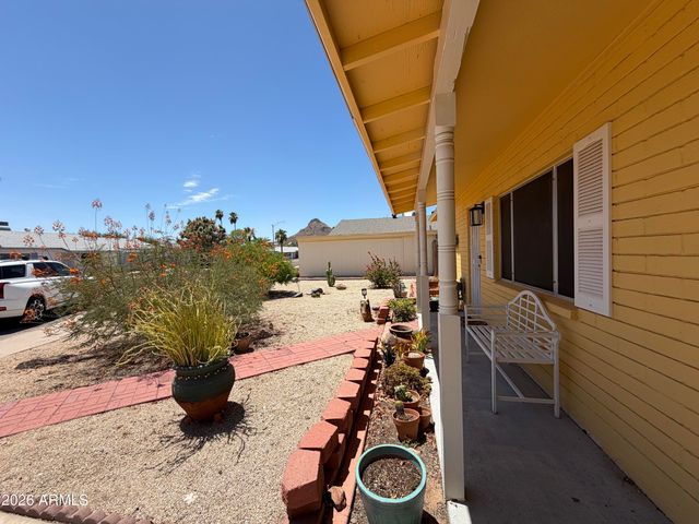 2354 E BETTY ELYSE Lane, Phoenix, AZ 85022
