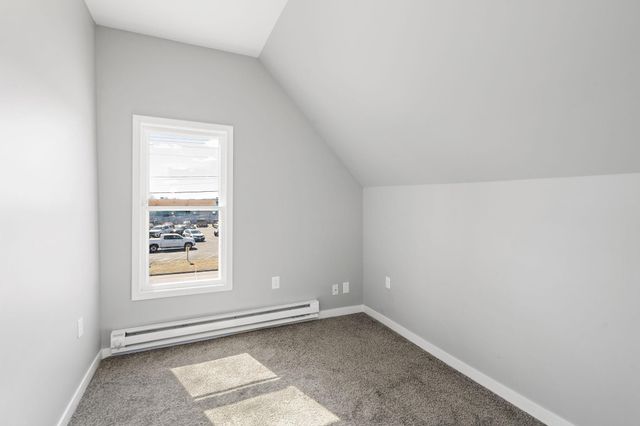 140 Davis Street S, Cambridge, MN 55008