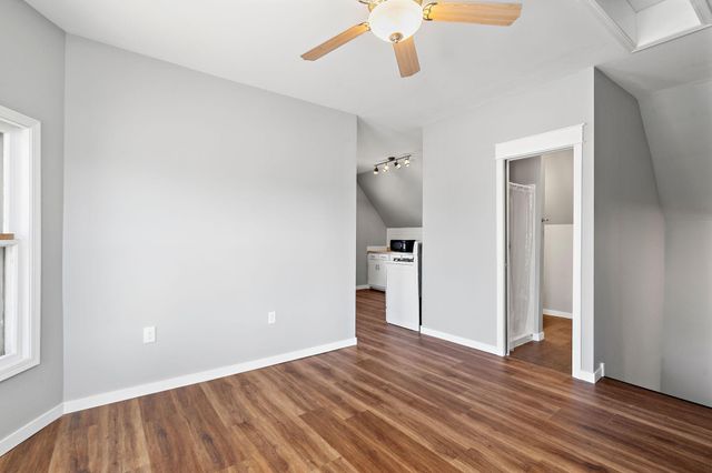 140 Davis Street S, Cambridge, MN 55008