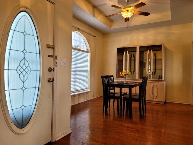 4914 Kerrville Dr, Corpus Christi, TX 78413