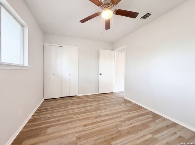 208 FOREST WAY, Schertz, TX 78154