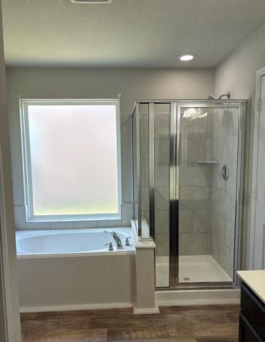 814 Rough Cut Court, Houston, TX 77090