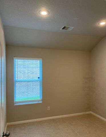 814 Rough Cut Court, Houston, TX 77090