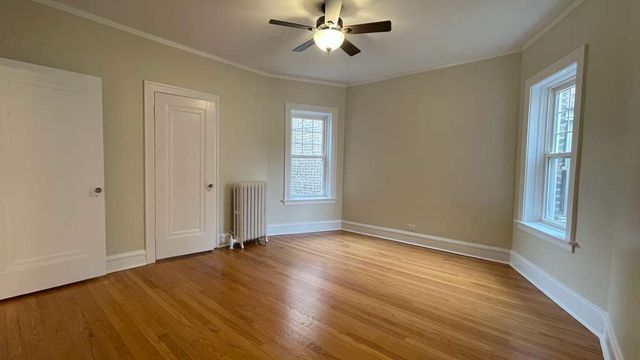 2734 W Winnemac Avenue 2, Chicago, IL 60625