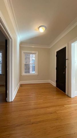 2734 W Winnemac Avenue 2, Chicago, IL 60625
