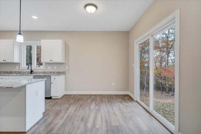 722 Belle Isle DR, Union Hall, VA 24176