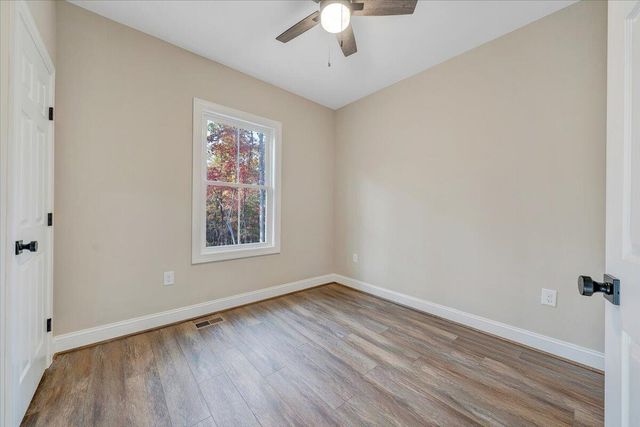 722 Belle Isle DR, Union Hall, VA 24176