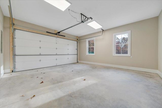 722 Belle Isle DR, Union Hall, VA 24176